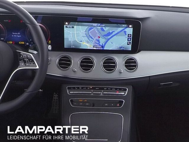 Fahrzeugabbildung Mercedes-Benz E 220 d 4M T A-T PSD/NAV/LED/TOT/AHK/LEDER/HupD/